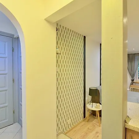 Apartment Apartament Przy Wysokiej Bramie *